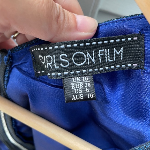 Shimmering Blue Party Dress - Picture 3 of 3